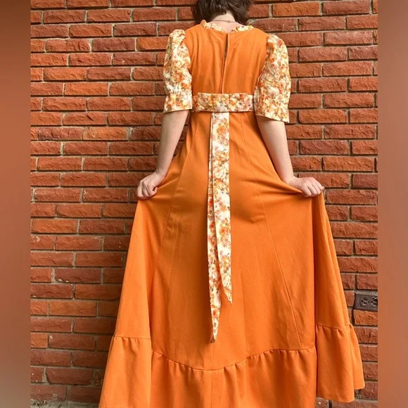 Handmade vintage cottagecore gown - Picture 4 of 15